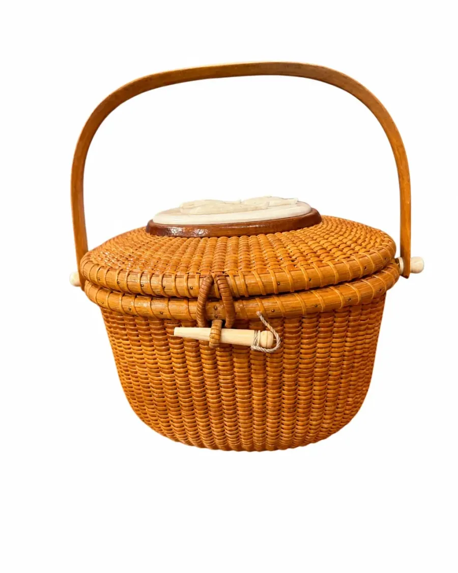 Nantucket lightship basket with swing handle and fitted lid